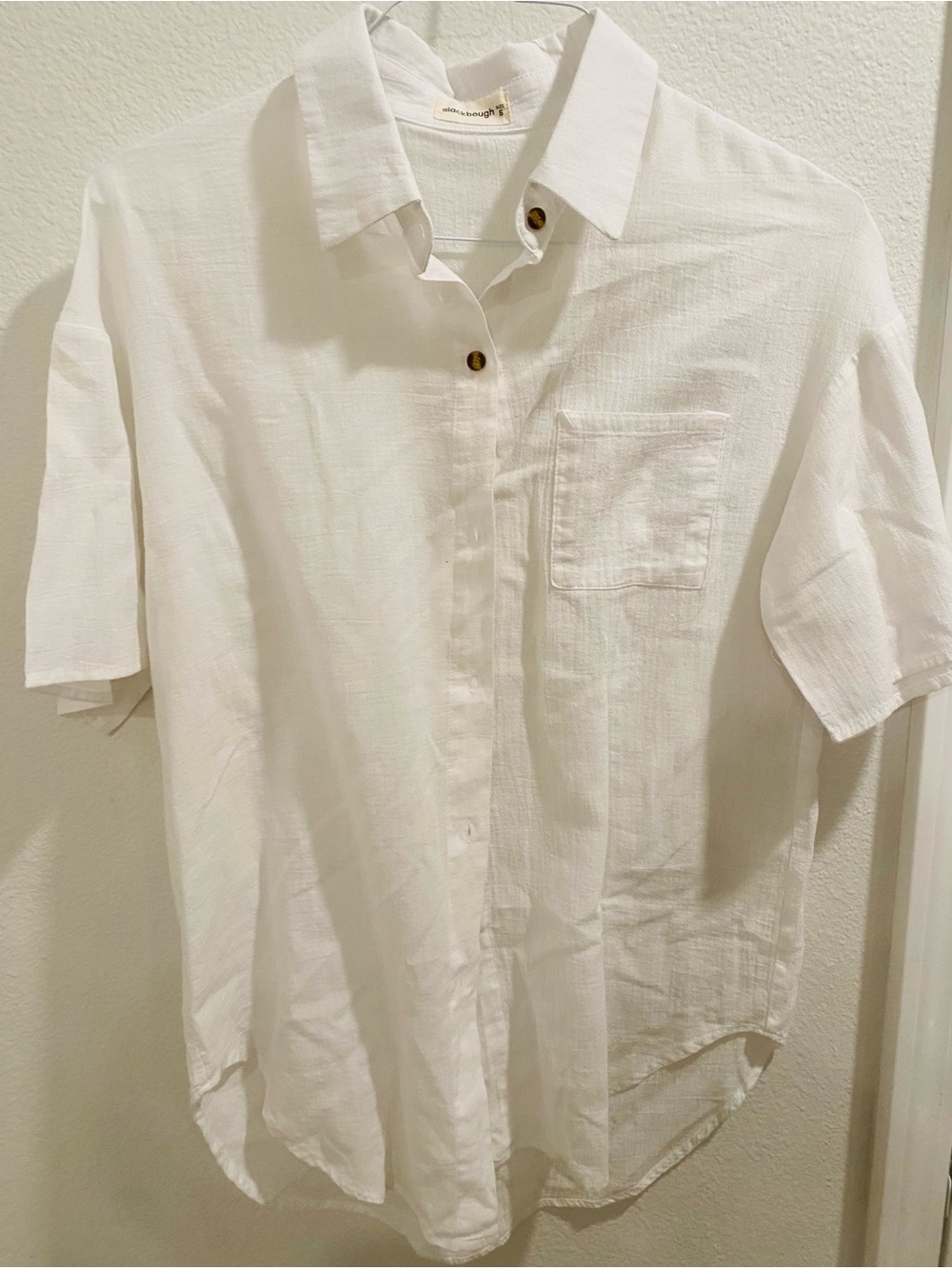 Blackbough Men's White Short-Sleeve Button-Down Shirt